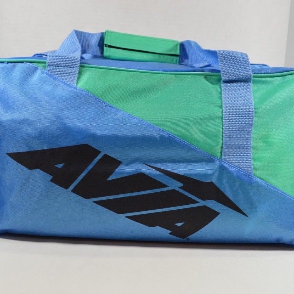 Vintage 90s New Avia Spell Out Duffel Gym Bag